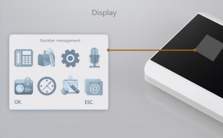 Встроенный дисплей и понятный интерфейс упрощает настройку системы